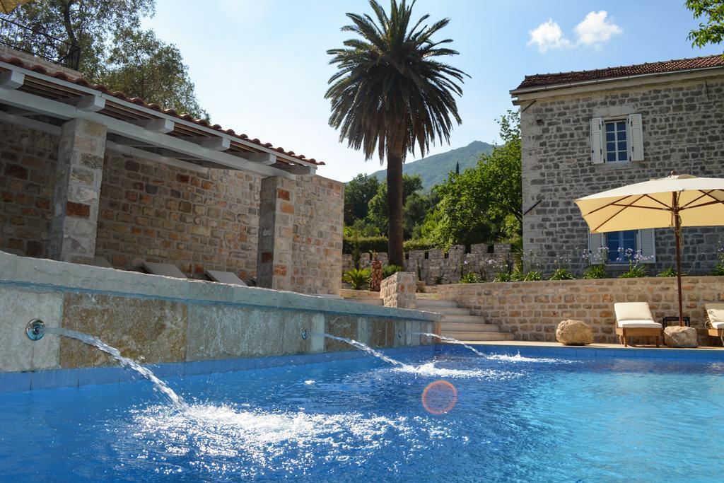 Boutique Hotel Malo Selo Herceg Novi Eksteriør bilde