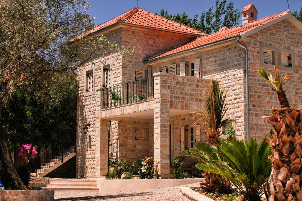 Boutique Hotel Malo Selo Herceg Novi Eksteriør bilde